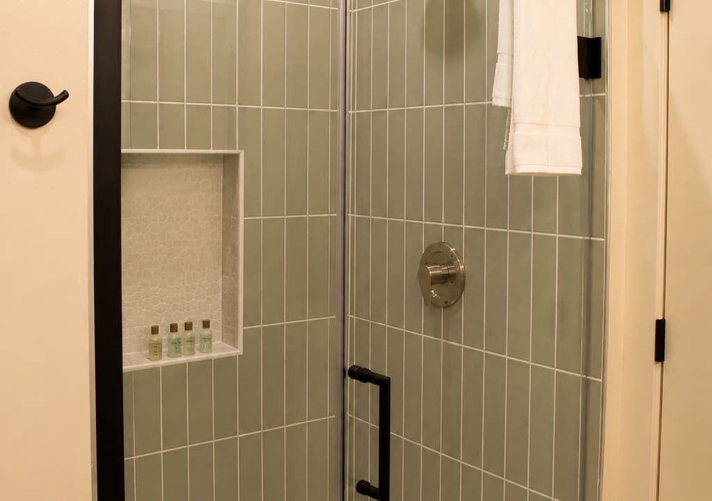 Photo of Bathroom in Metropolitan