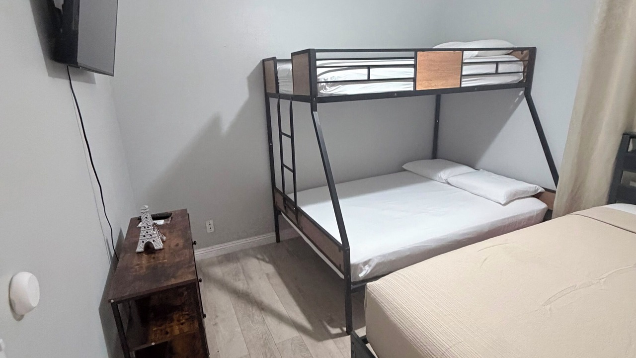 Photo of Bedroom in Paradise