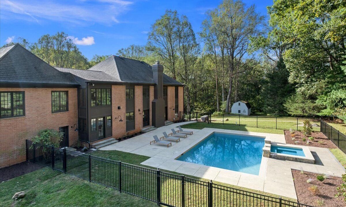 Photo of Outdoor in Potomac