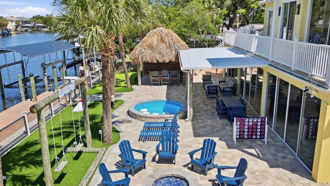 Photo of Patio Balcony in Dixie Shores