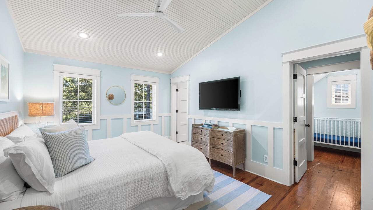 Photo of Bedroom in Forest District