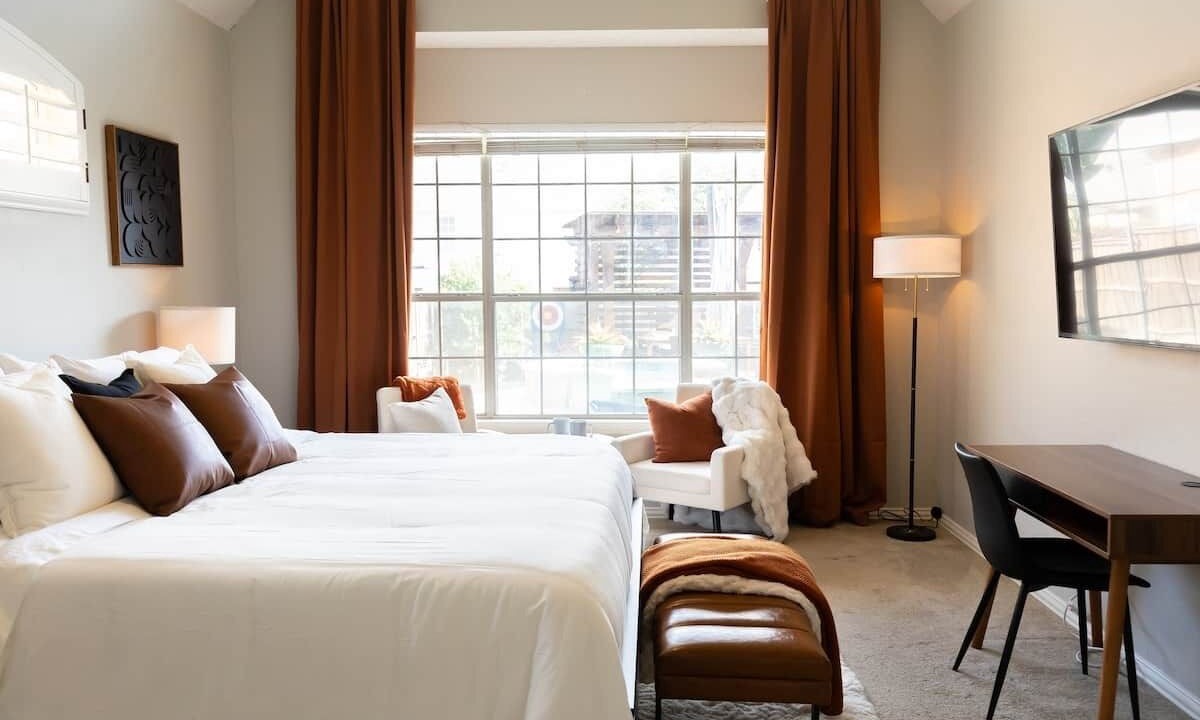 Photo of Bedroom in Valley Ranch