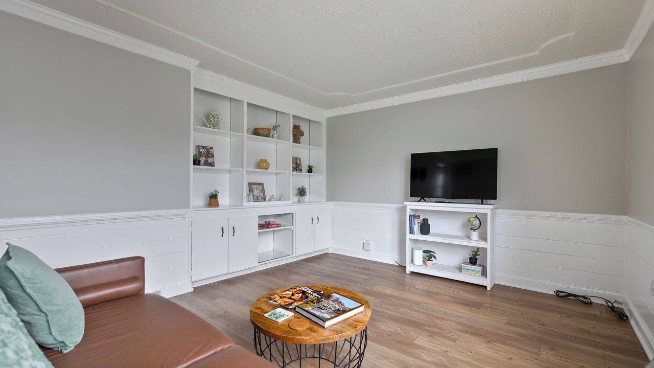 Photo of Livingroom in Hopewell