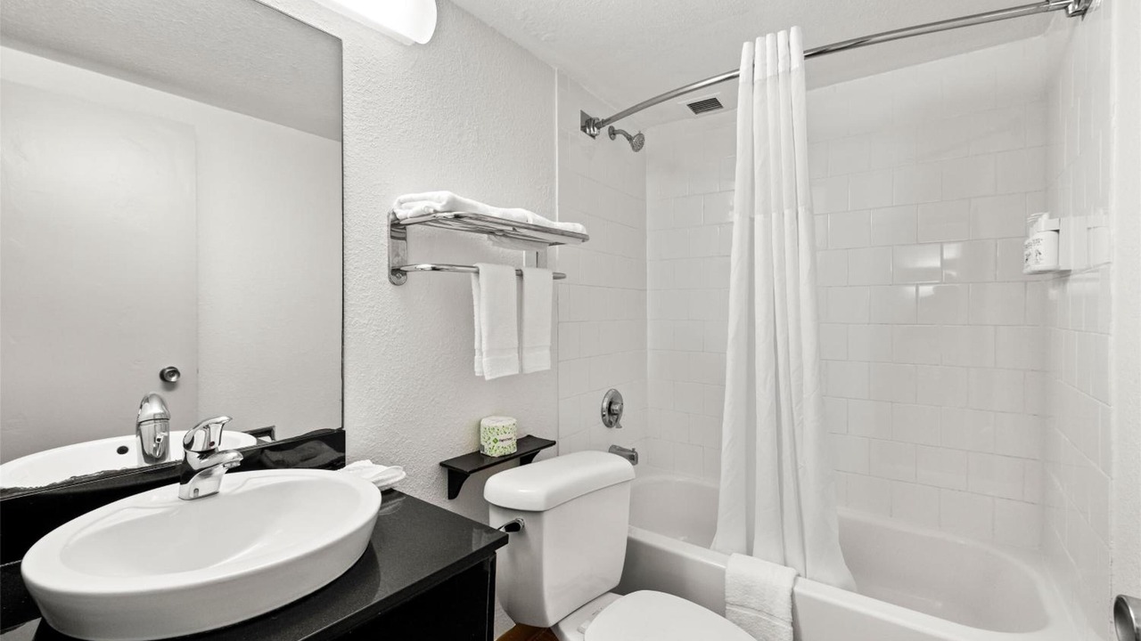Photo of Bathroom in Ludlam