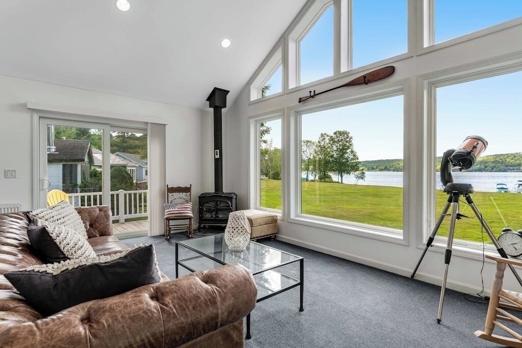 Photo of Livingroom in Neshobe Beach