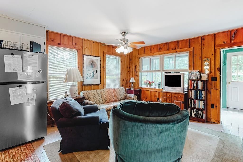 Photo of Livingroom in Poultney