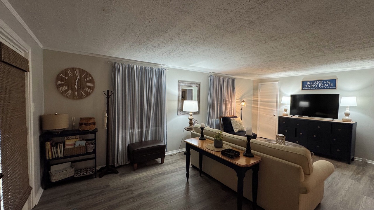 Photo of Livingroom in Macon
