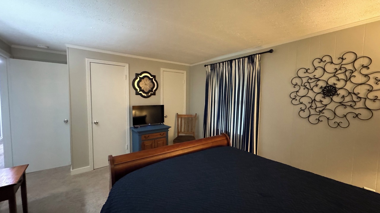 Photo of Bedroom in Macon