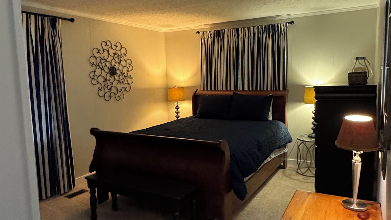 Photo of Bedroom in Macon