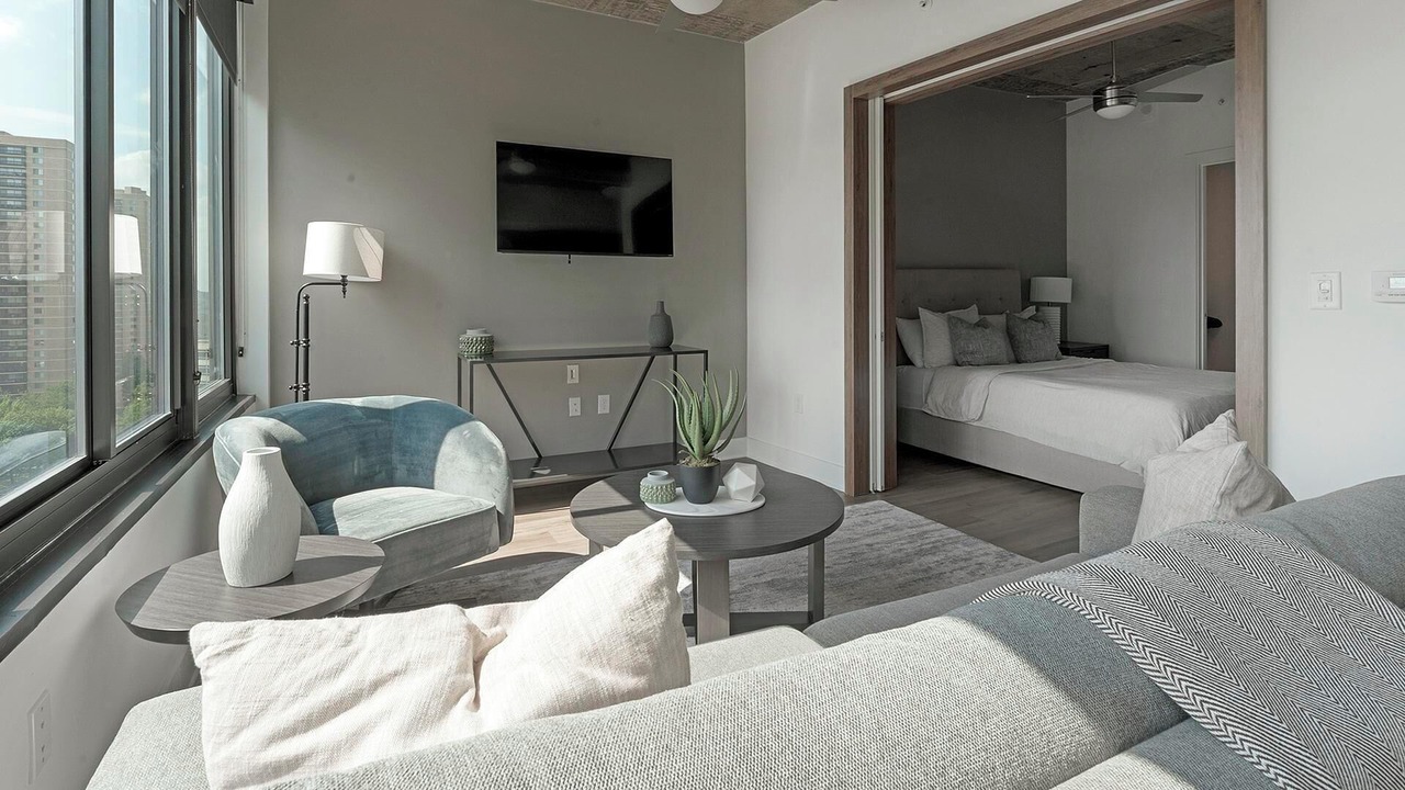 Photo of Bedroom in Baileys Crossroads