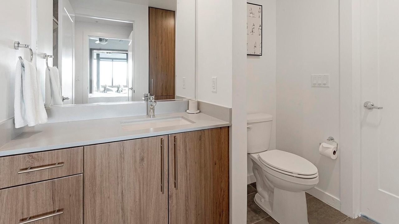 Photo of Bathroom in Baileys Crossroads