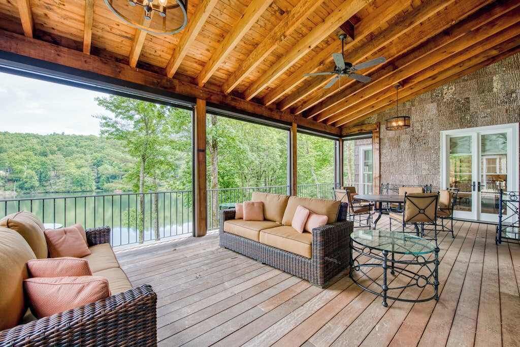 Photo of Others in Lake Toxaway