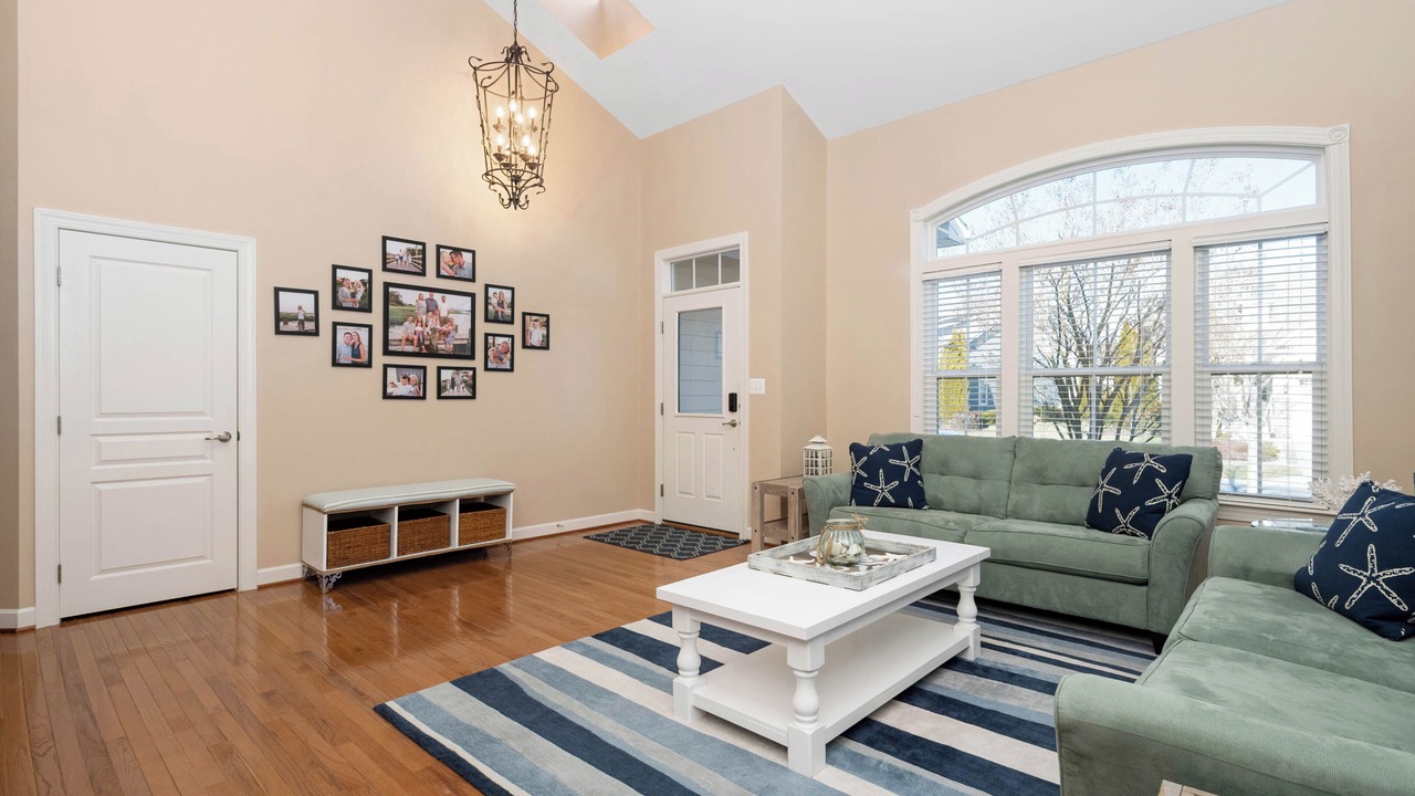 Photo of Livingroom in The Commons