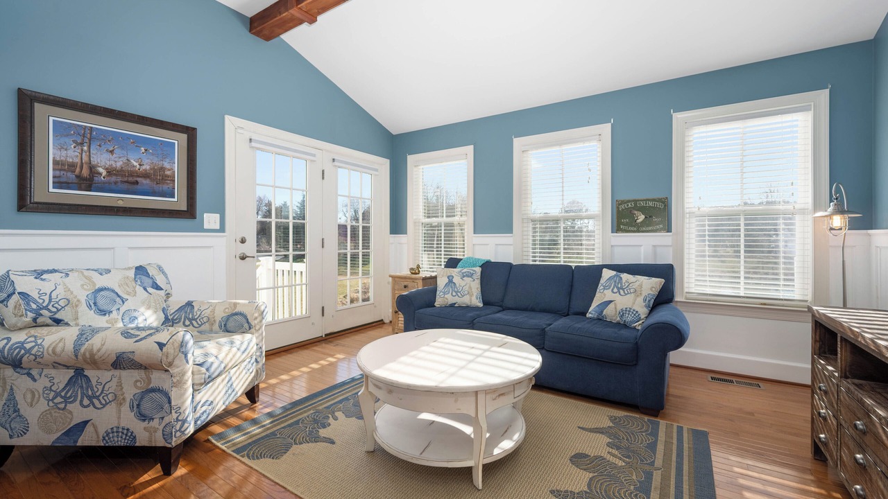Photo of Livingroom in The Commons