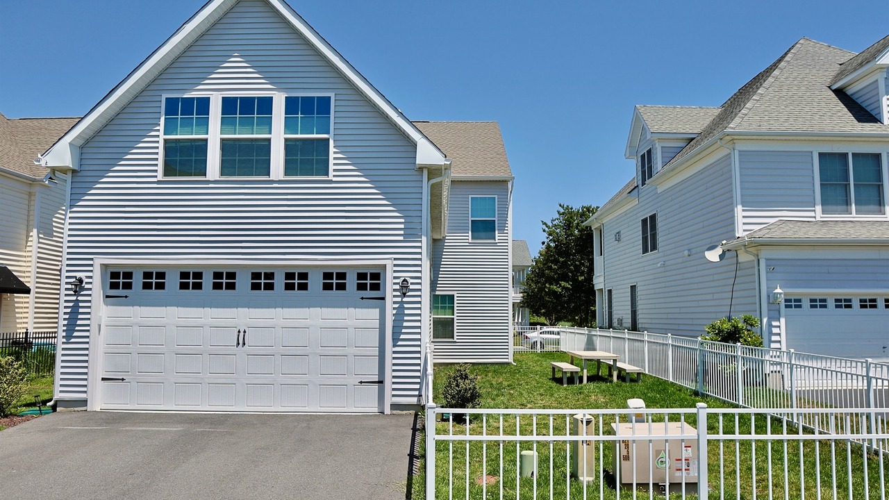 Photo of Outdoor in Bayside