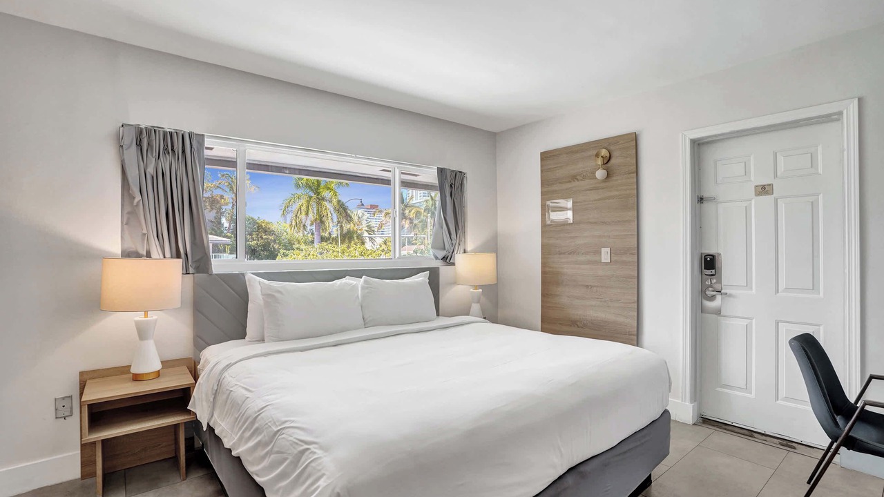 Photo of Bedroom in Galt Mile