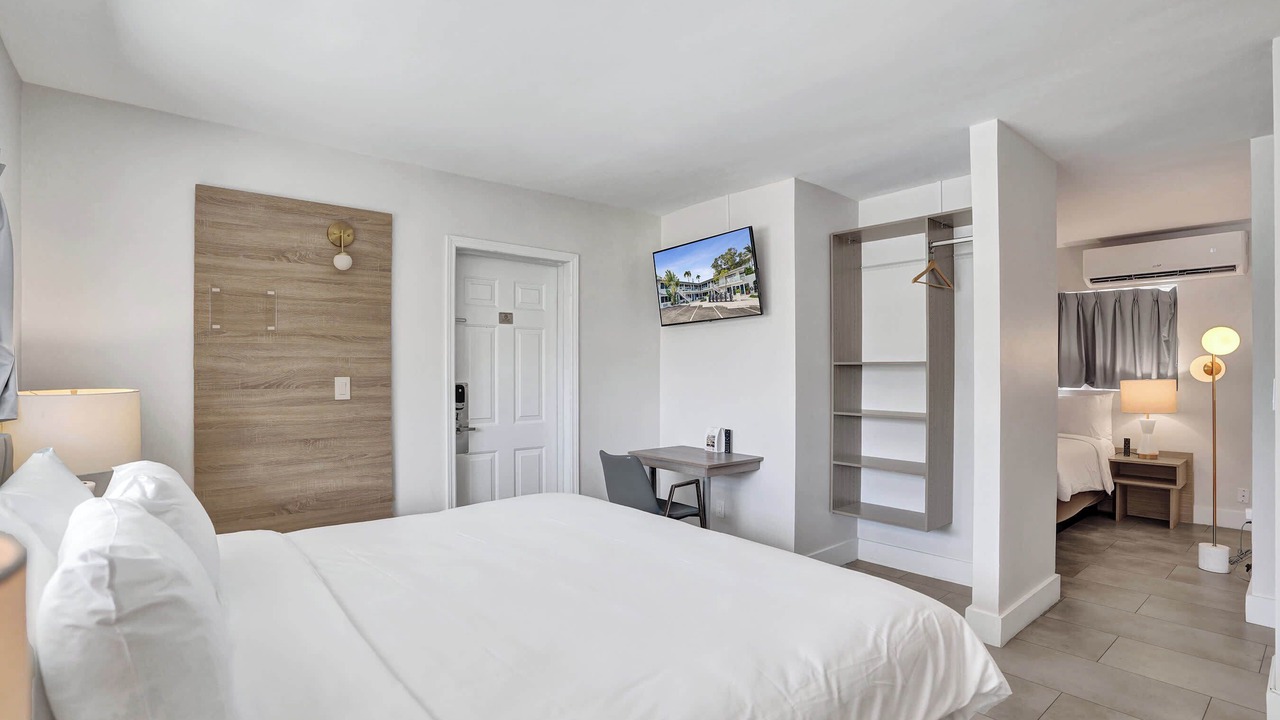 Photo of Bedroom in Galt Mile
