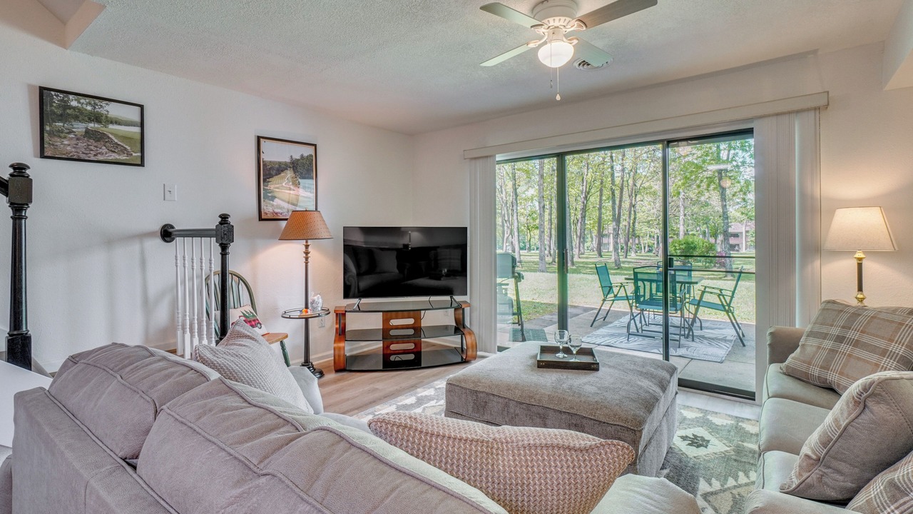 Photo of Bedroom in Fairfield Glade