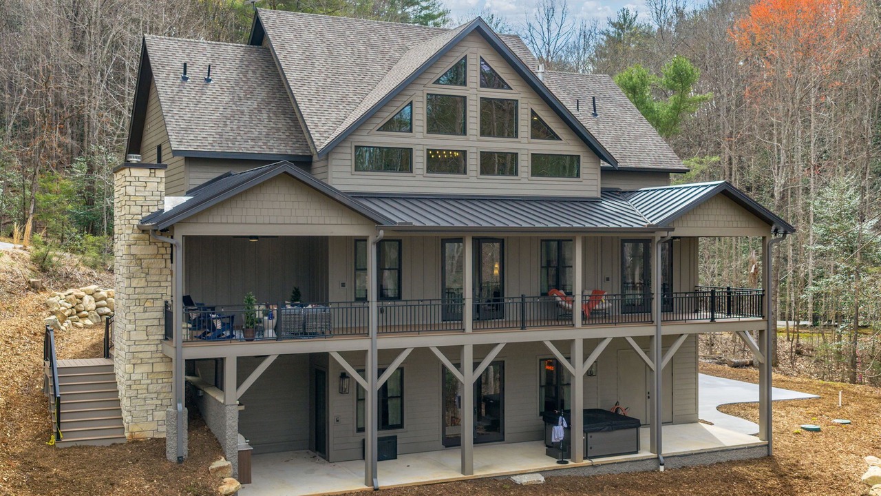 Photo of Outdoor in Forest Lake Heights