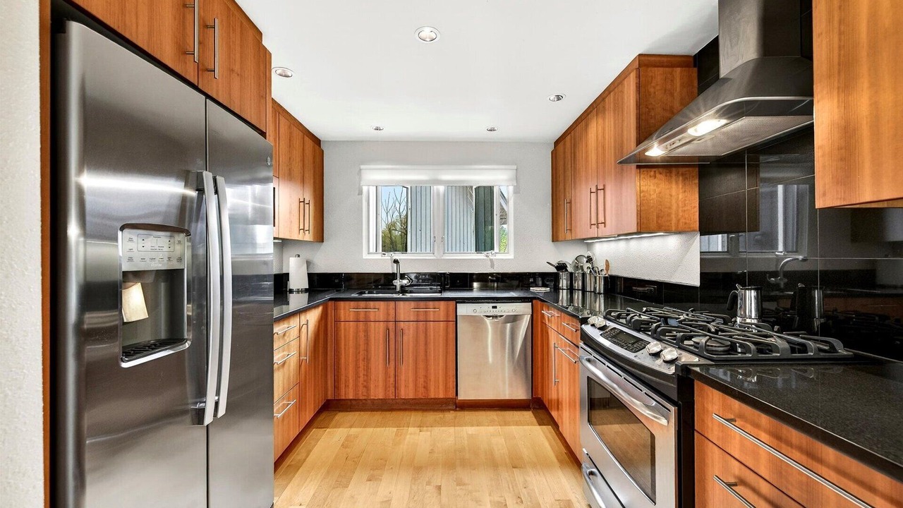 Photo of Kitchen in East End