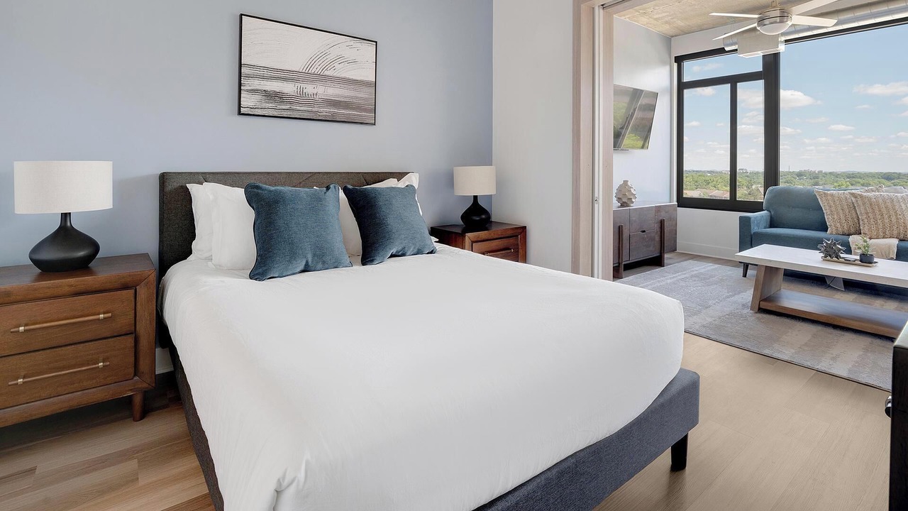 Photo of Bedroom in Baileys Crossroads