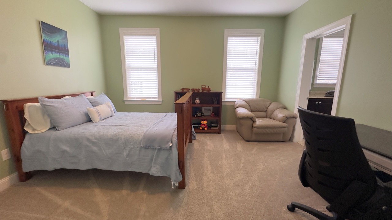 Photo of Bedroom in Valley Run