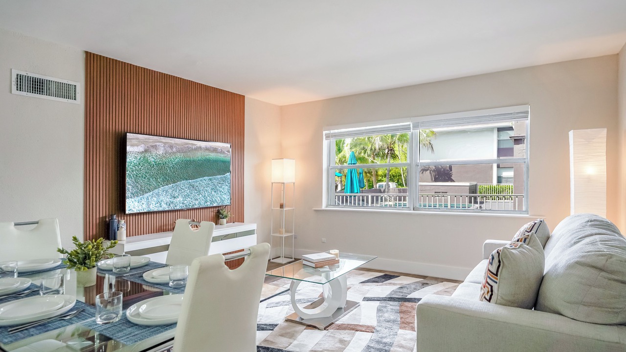 Photo of Livingroom in Boca Raton