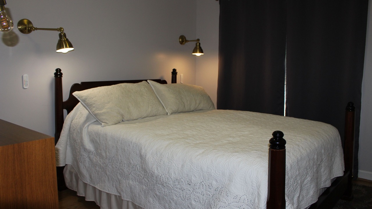 Photo of Bedroom in Merifield Acres