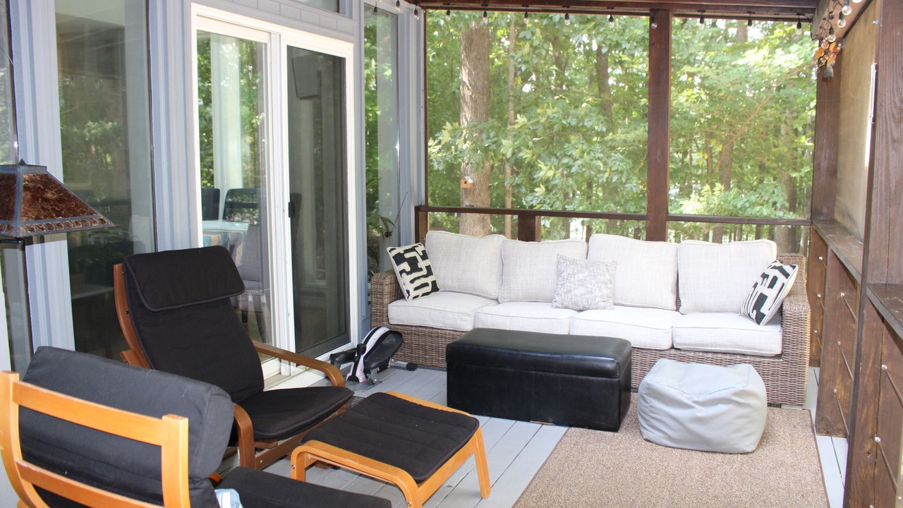 Photo of Patio Balcony in Merifield Acres