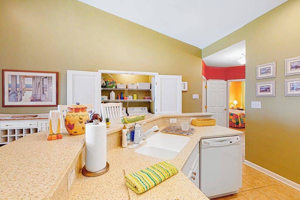 Photo of Kitchen in Sunset Island