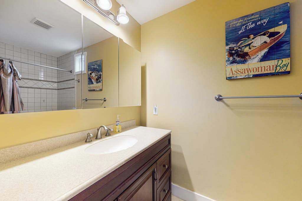 Photo of Bathroom in West Ocean City