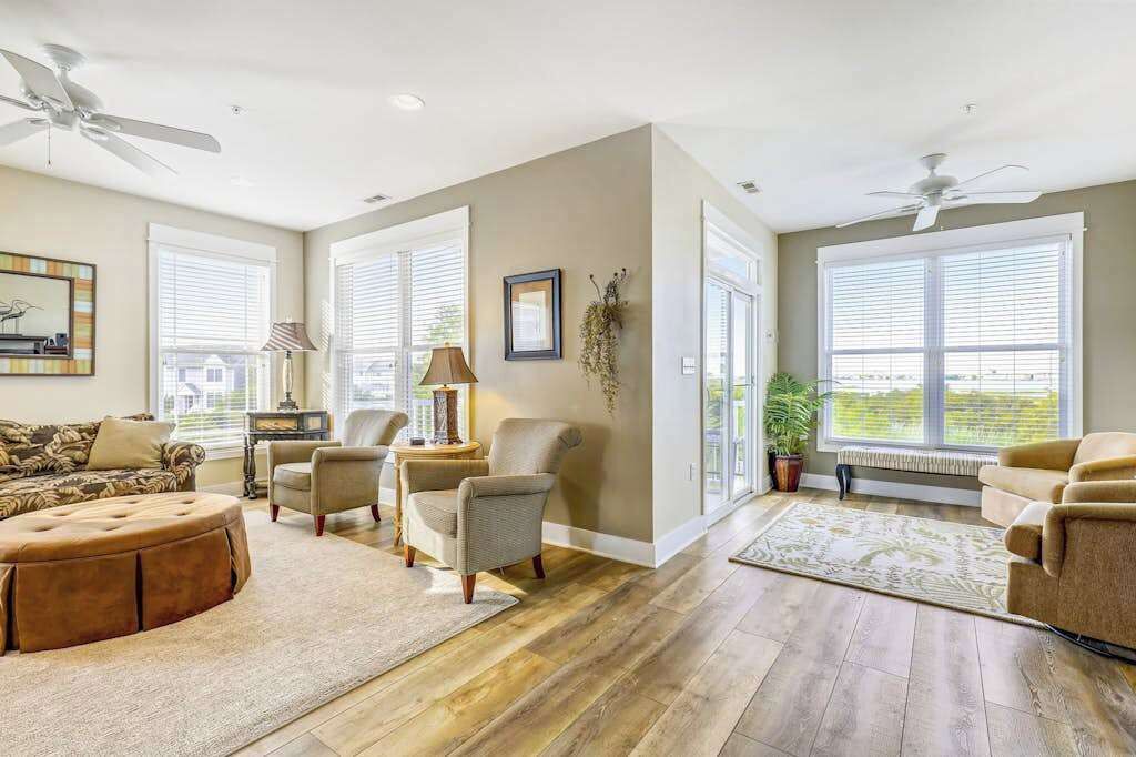 Photo of Livingroom in West Ocean City