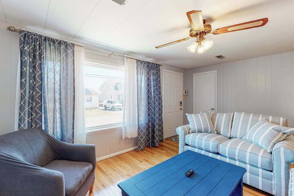 Photo of Livingroom in West Ocean City