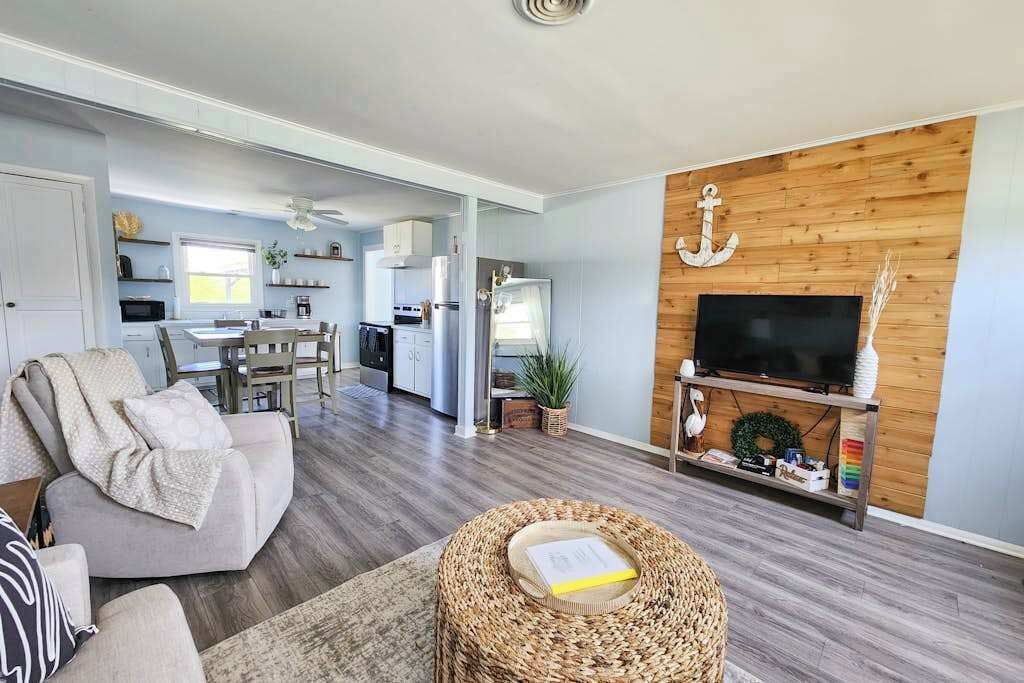 Photo of Livingroom in West Ocean City