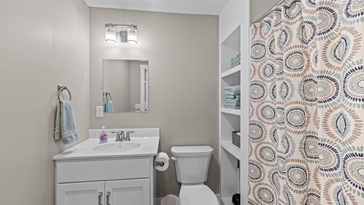 Photo of Bathroom in Leacock-Leola-Bareville