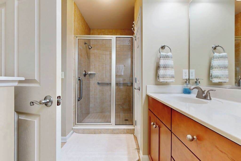 Photo of Bathroom in Sun Ridge