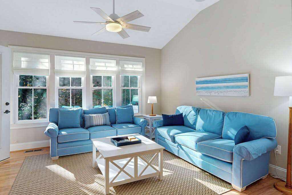 Photo of Livingroom in The Commons