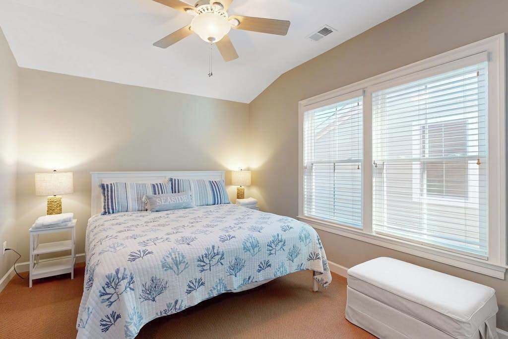 Photo of Bedroom in The Commons