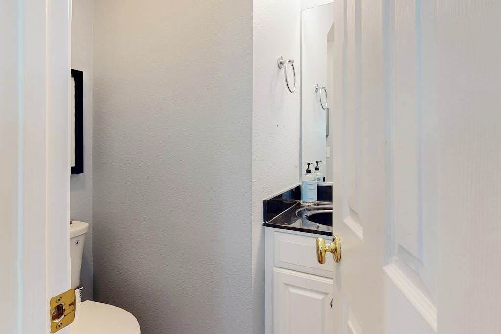 Photo of Bathroom in Ocean View