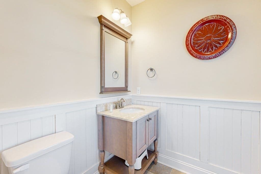 Photo of Bathroom in Country Club Estates