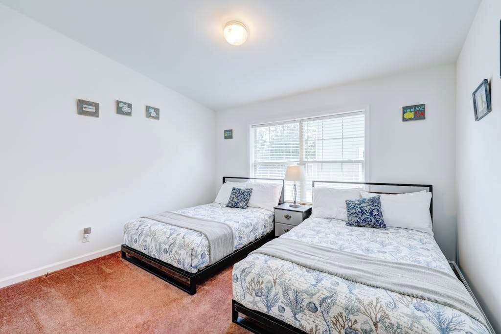 Photo of Bedroom in Country Club Estates