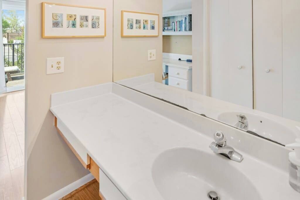 Photo of Bathroom in Country Club Estates