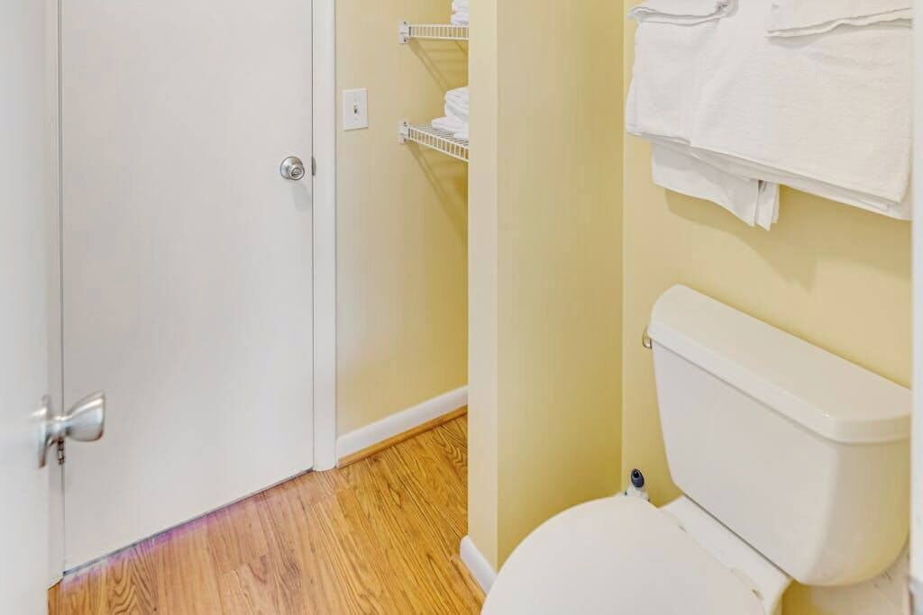 Photo of Bathroom in Country Club Estates