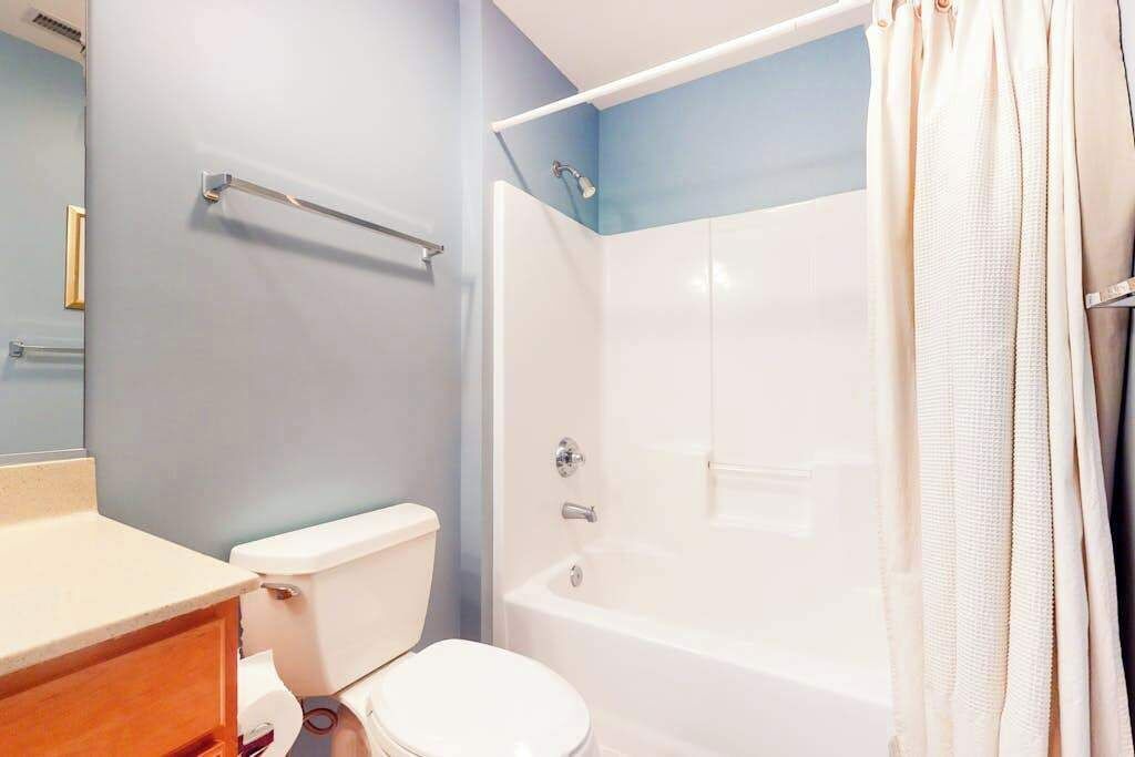 Photo of Bathroom in Ocean View
