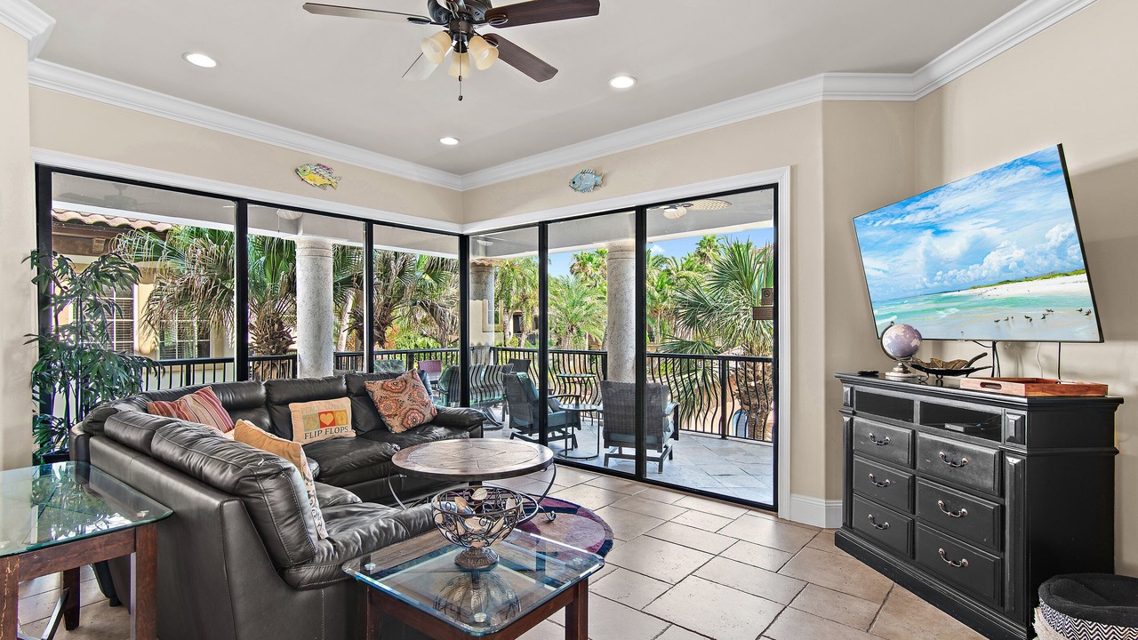 Photo of Livingroom in St. Tropez