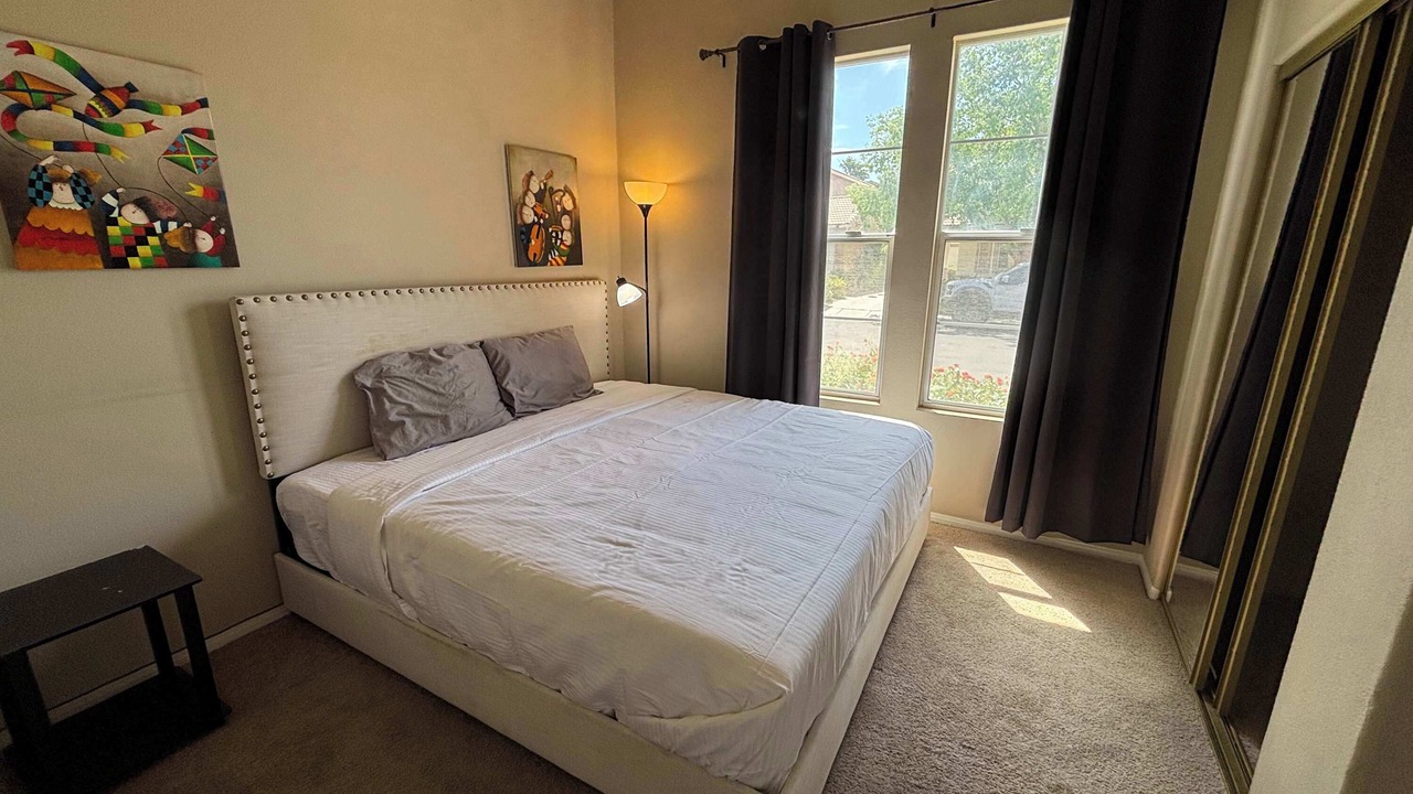 Photo of Bedroom in Silverado Ranch