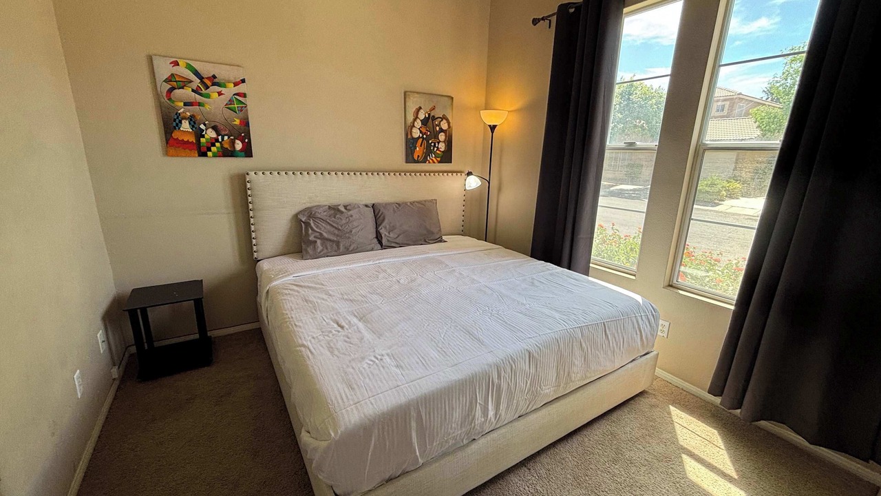 Photo of Bedroom in Silverado Ranch