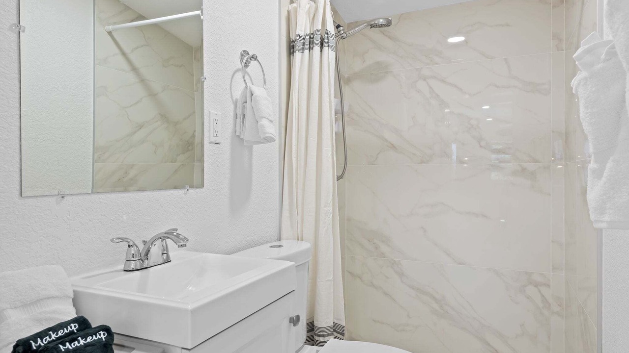 Photo of Bathroom in South Middle River
