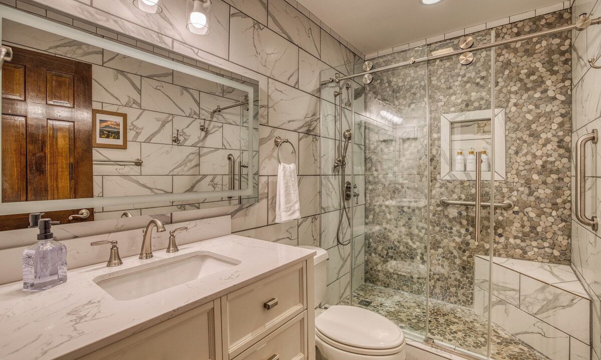 Photo of Bathroom in Ellijay