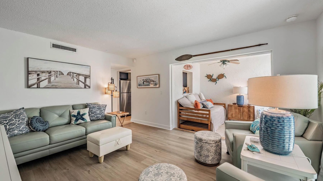 Photo of Livingroom in Indian Rocks Beach